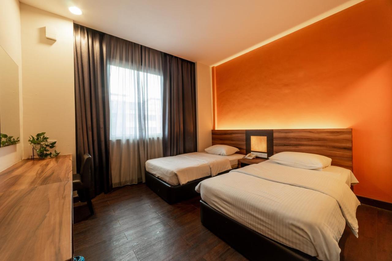 Waterfront Boutique Hotel بورت ديكسون المظهر الخارجي الصورة
