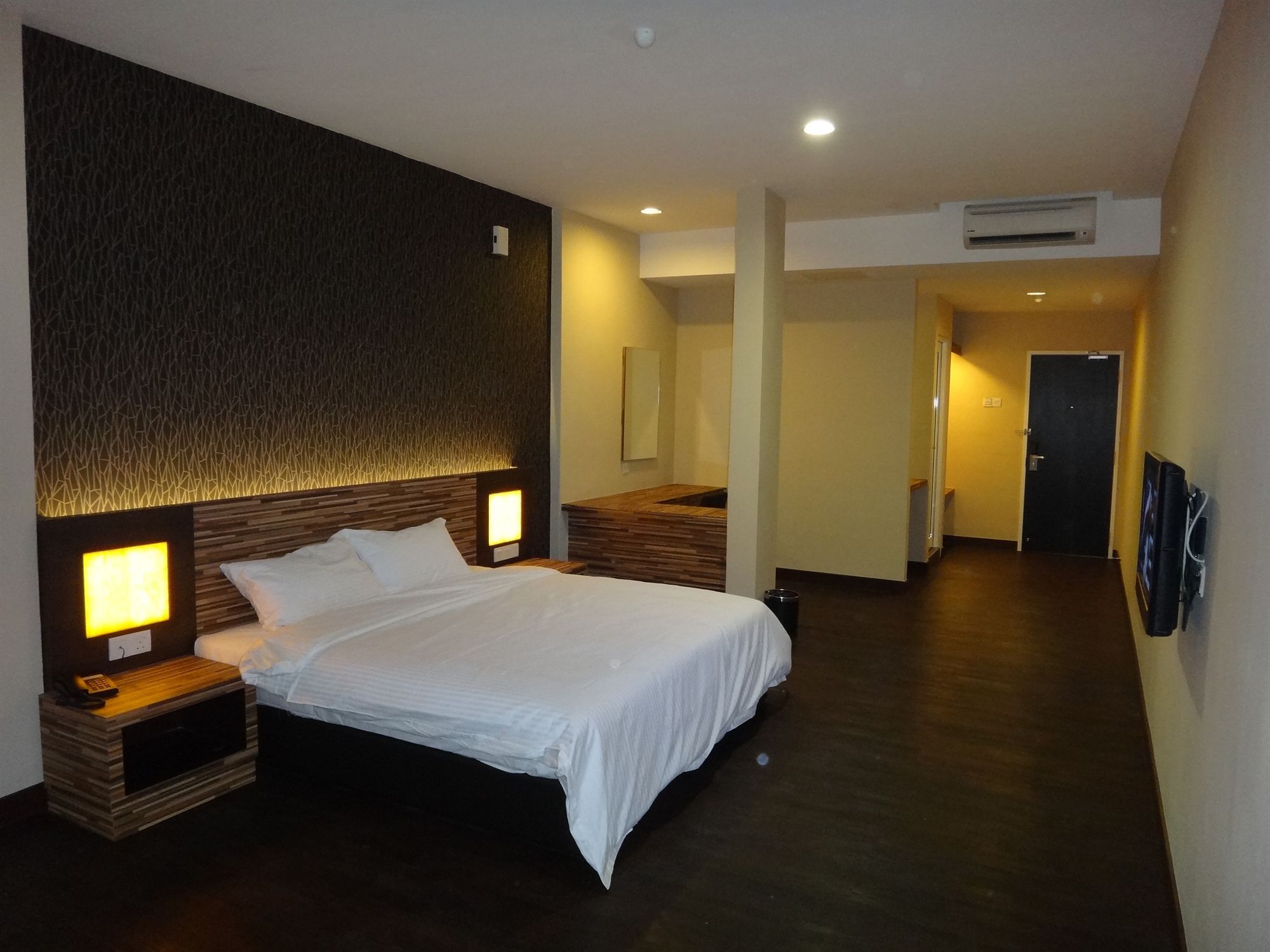 Waterfront Boutique Hotel بورت ديكسون المظهر الخارجي الصورة